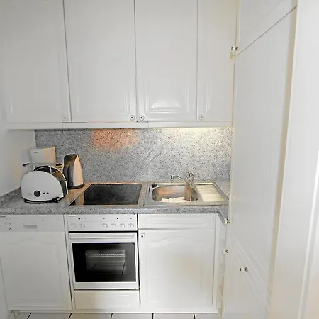 Daire Duenenstrasse 33b, Eg Links